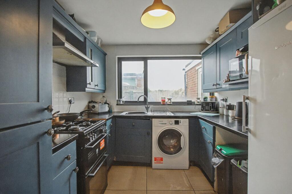 House in Cliffe, West Street - View 4