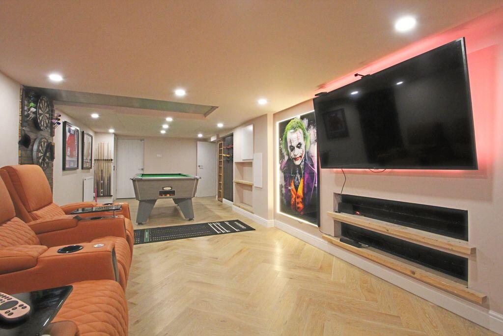 House in Wakefield - View 4