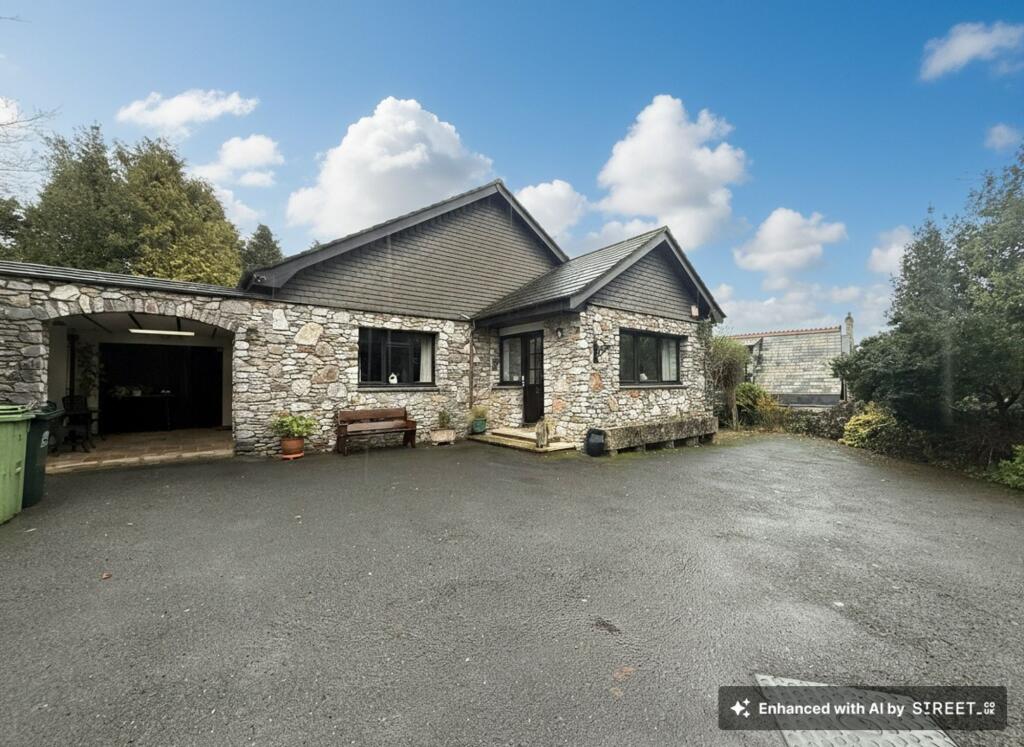 Main image of property: Lonsdale Road, Newton Abbot, TQ12