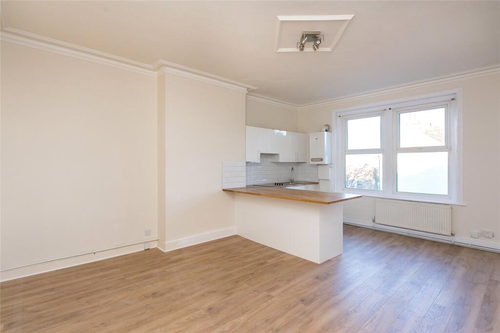 Main image of property: Streatham Common North, London, SW16