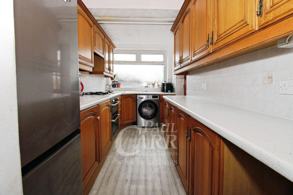 House in Sandwell, West Midlands - More