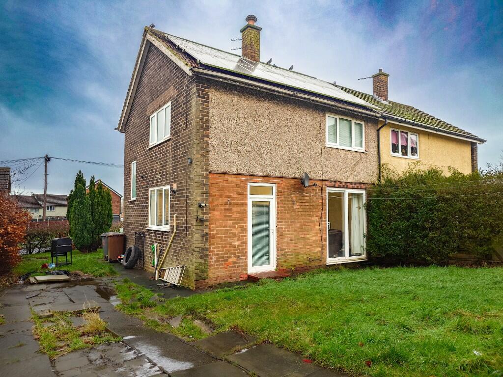 Underwood Road, Hyde, Greater Manchester, SK14 photo 2