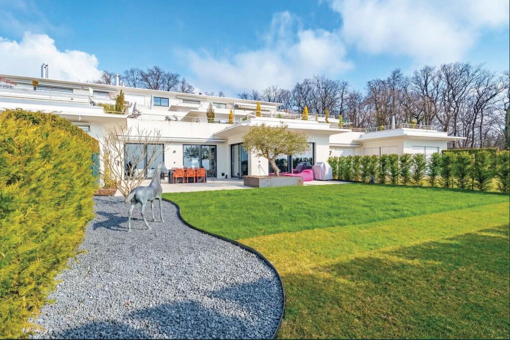 Main image of property: Vaud