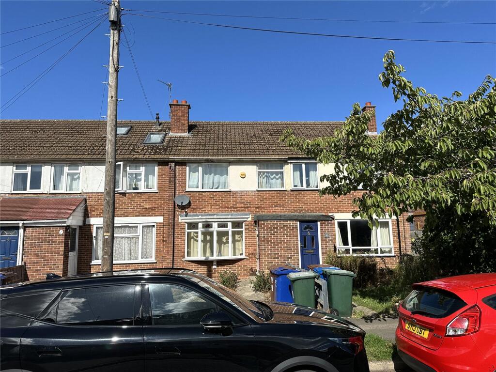 Main image of property: Linden Road, Bicester, Oxfordshire, OX26