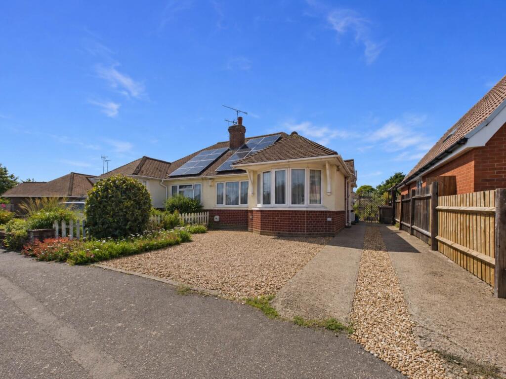 Main image of property: Gooseberry Hill, Luton