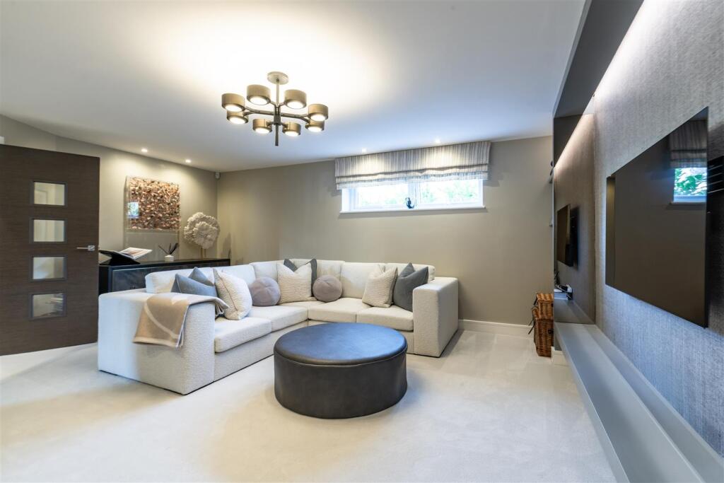 Additional image 12 of Moorfields Road, Canford Cliffs