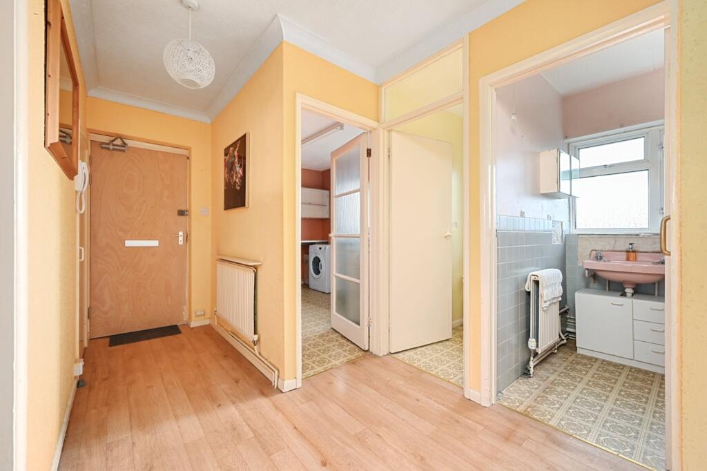 Apartment in Adur, Lancing - View 5