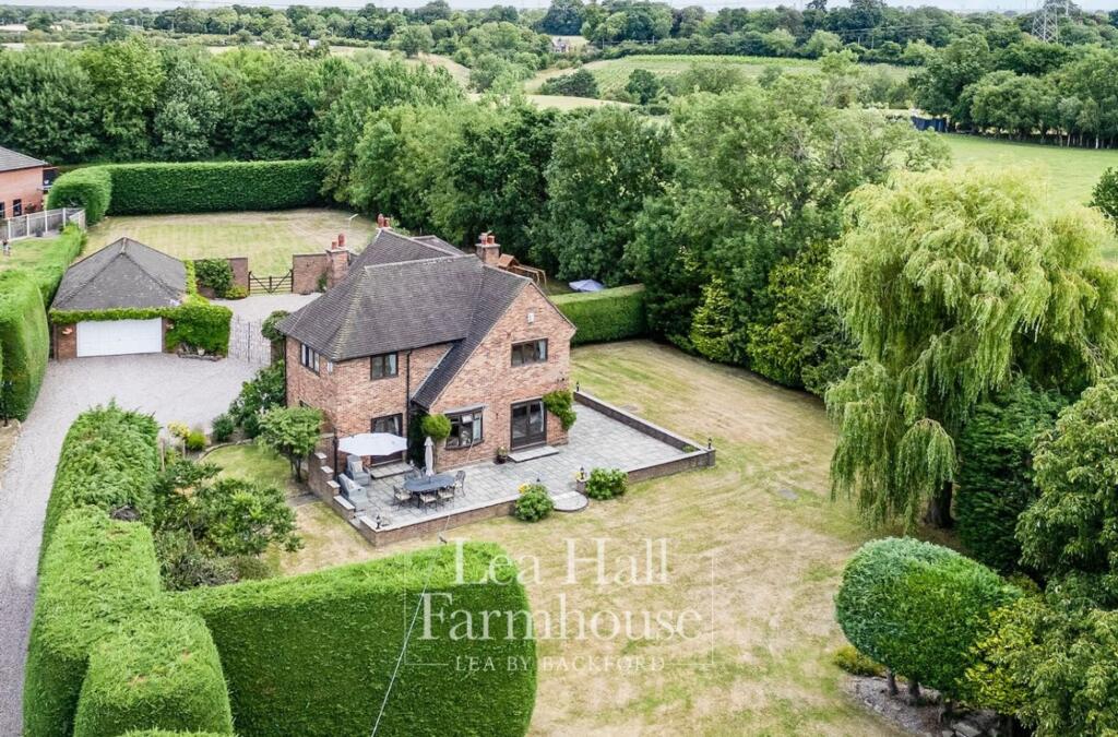 4-bed detached on Lea-By-Backford, Backford, CH1, £900,000