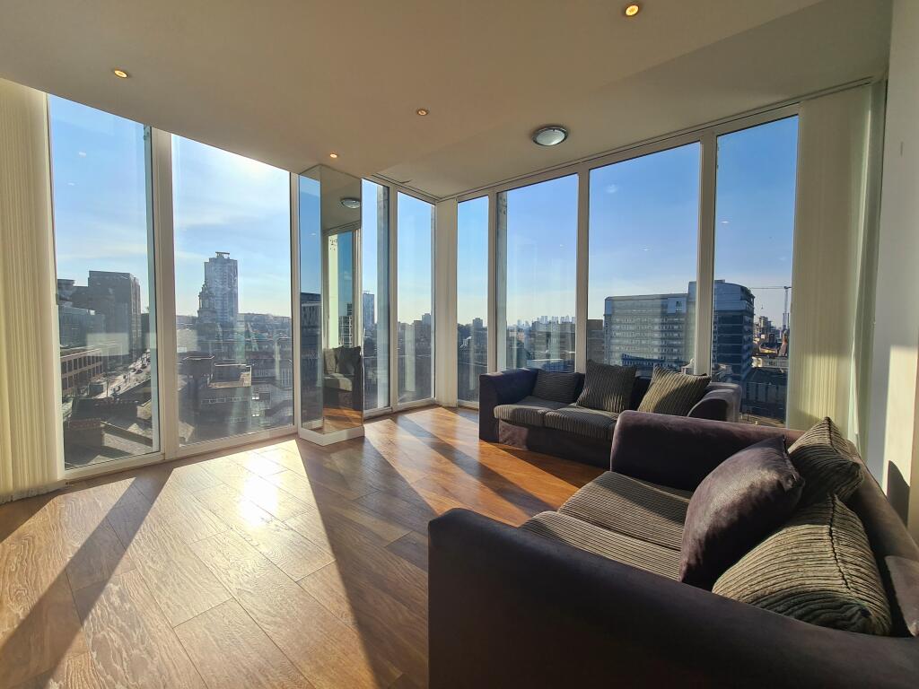 Apartment in London - View 3