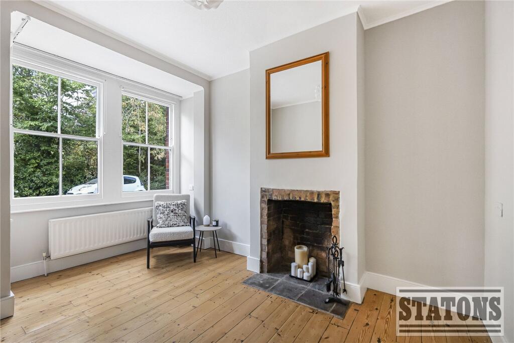 House in London, High Barnet - More