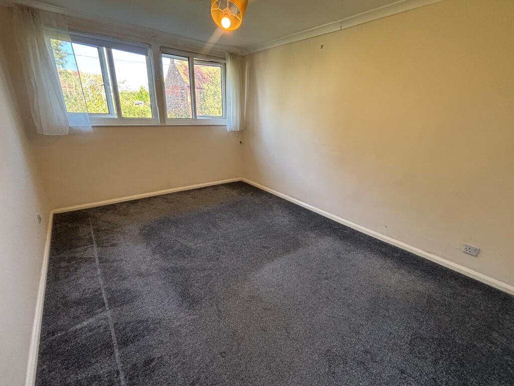House in South Oxfordshire, Tetsworth - More
