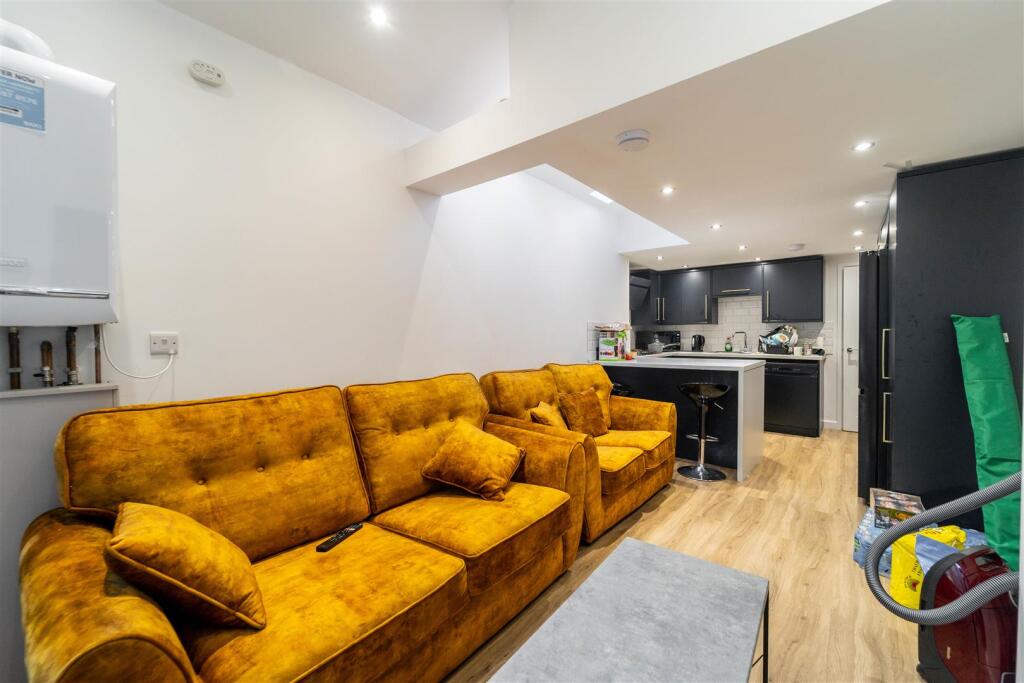 Additional image 7 of Gleave Road, Selly Oak, Birmingham, West Midlands, B29