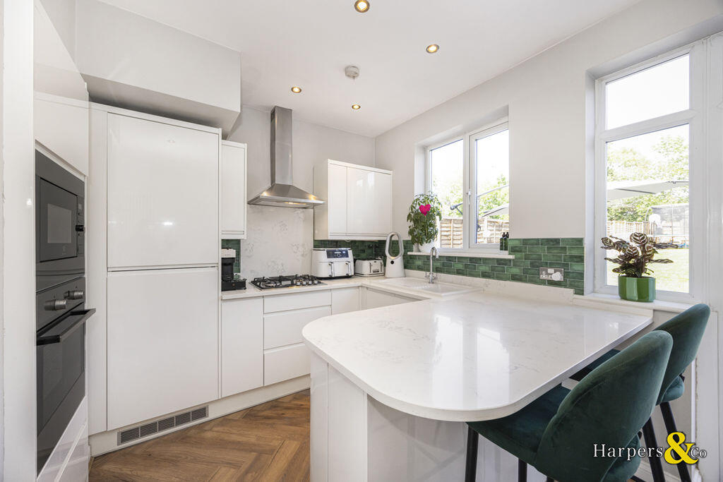Lyndon Avenue, Sidcup - View 3