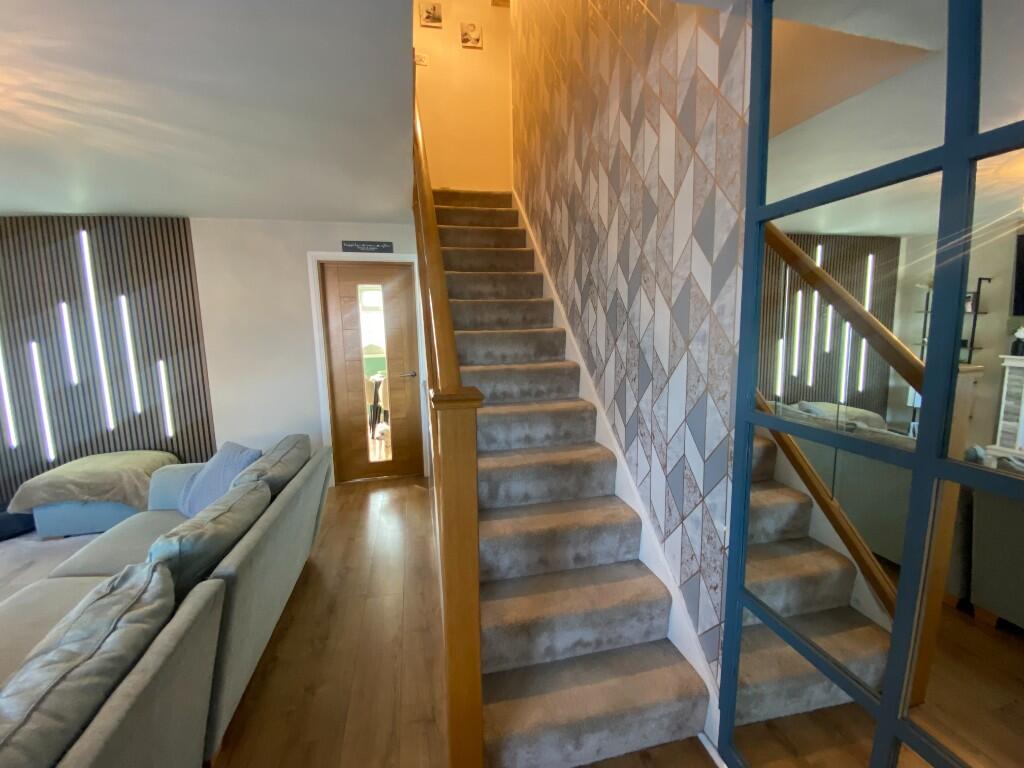 Loxton Crescent, Wigan, Greater Manchester, WN3 photo 3