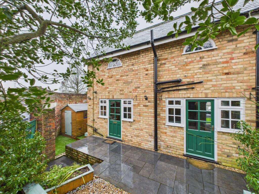 Main image of property: Marton Road, Bridlington