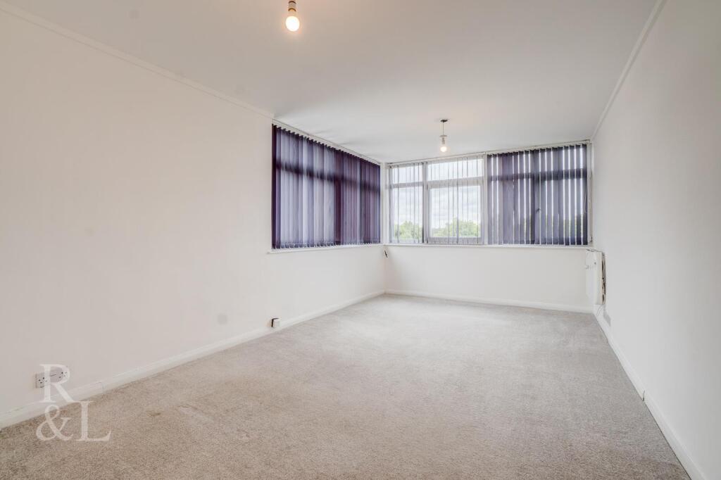Apartment in Rushcliffe, Compton Acres - More