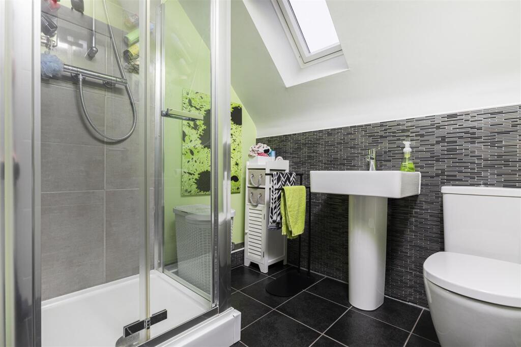 Additional image 25 of Links Way, Drighlington, Bradford