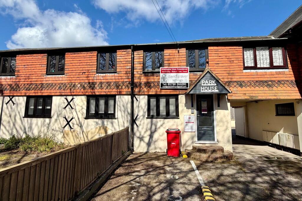 Main image of property: Park House, Park Road, Petersfield, Hampshire, GU32