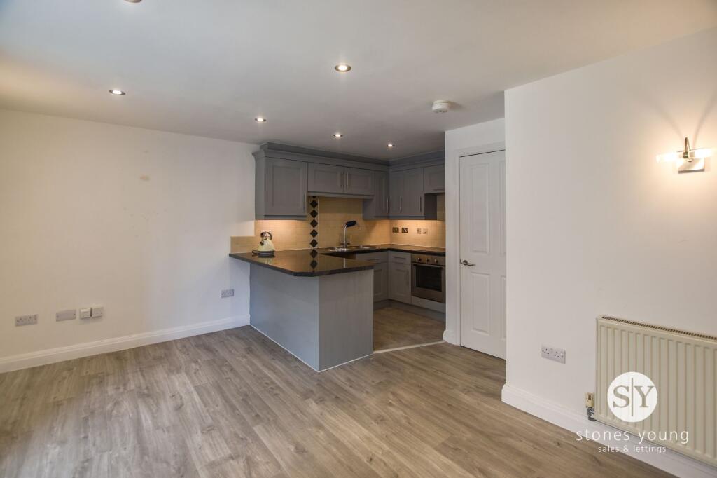 Apartment in Blackburn - View 2