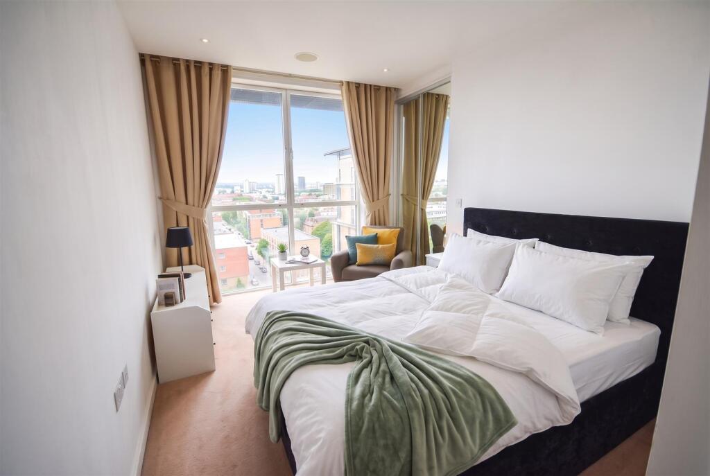 Apartment in Lincoln, New Boultham - View 5