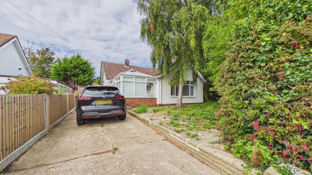 Broadmark Lane, Rustington, BN16