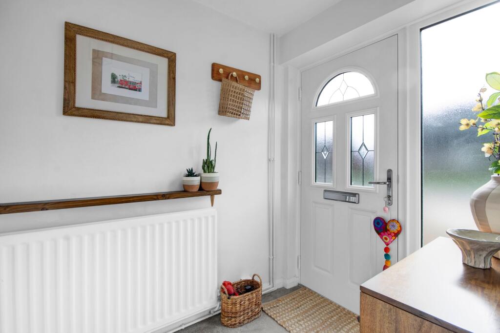 House in Ilkeston, Kirk Hallam - View 4