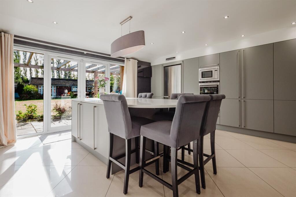 House in Northwich, Lostock Green - More