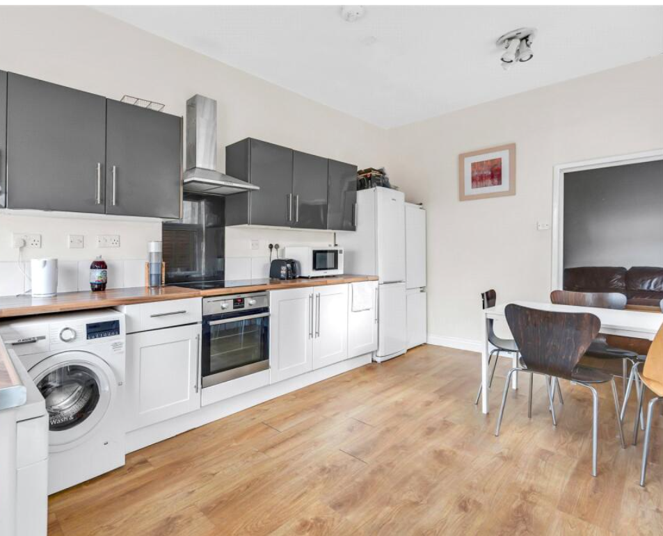 Main image of property: Victoria Park, Fishponds, Bristol