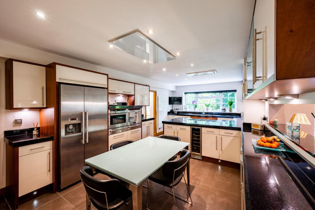 Additional image 14 of Longacres, Park Drive, Little Aston, Sutton Coldfield, B74 3AW