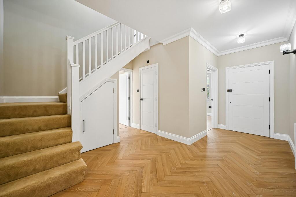 House in London - View 4
