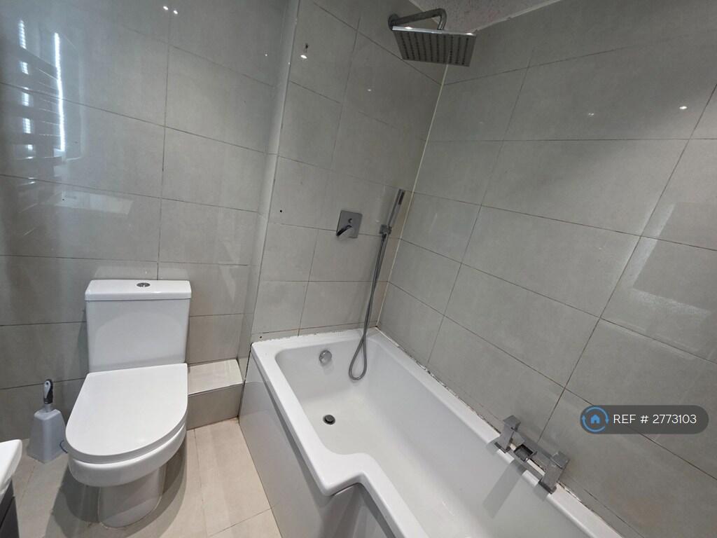 Main image of property: Hazelwood Park Close, Chigwell, IG7