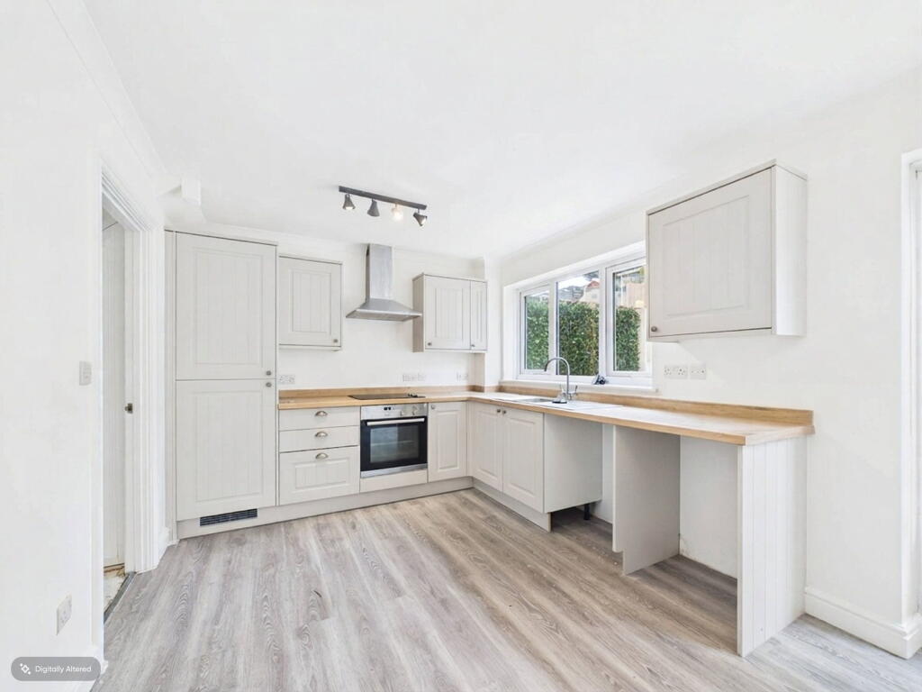 House in Truro - View 4