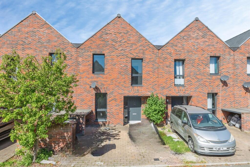 Main image of property: Northview Avenue, Tilbury