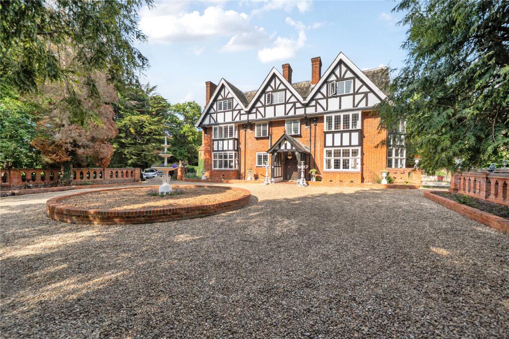 Main image of property: White Lane, Ash Green, Guildford, GU12