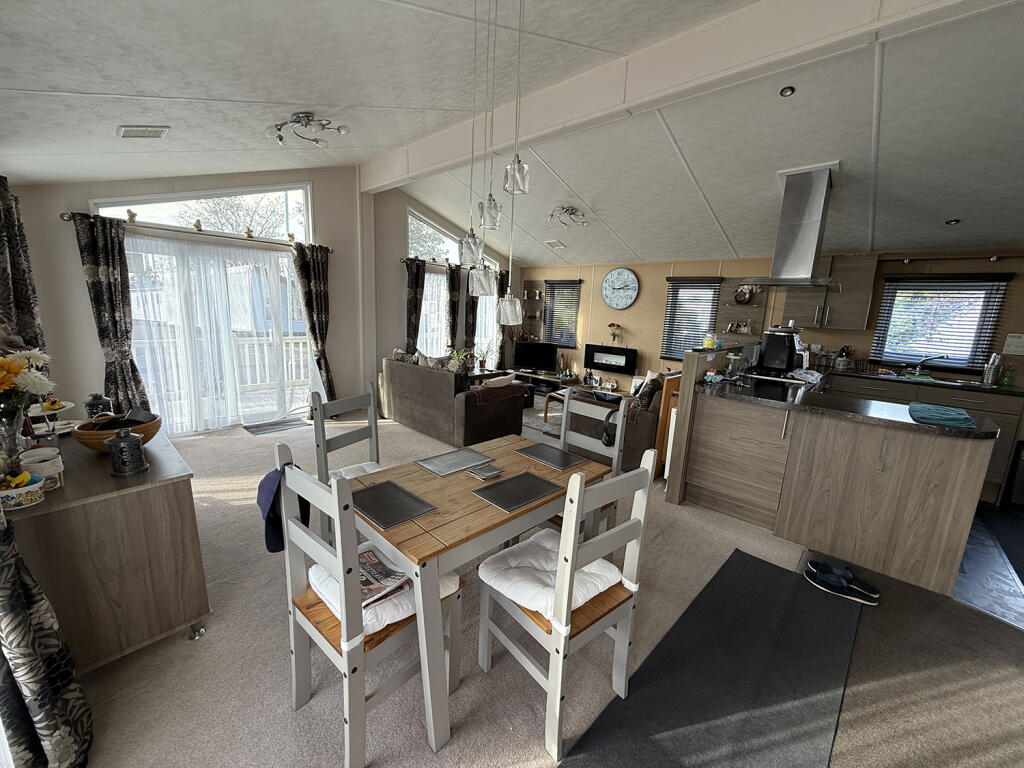 Manor Park Holiday Park, Manor Road, Hunstanton, Norfolk photo 4