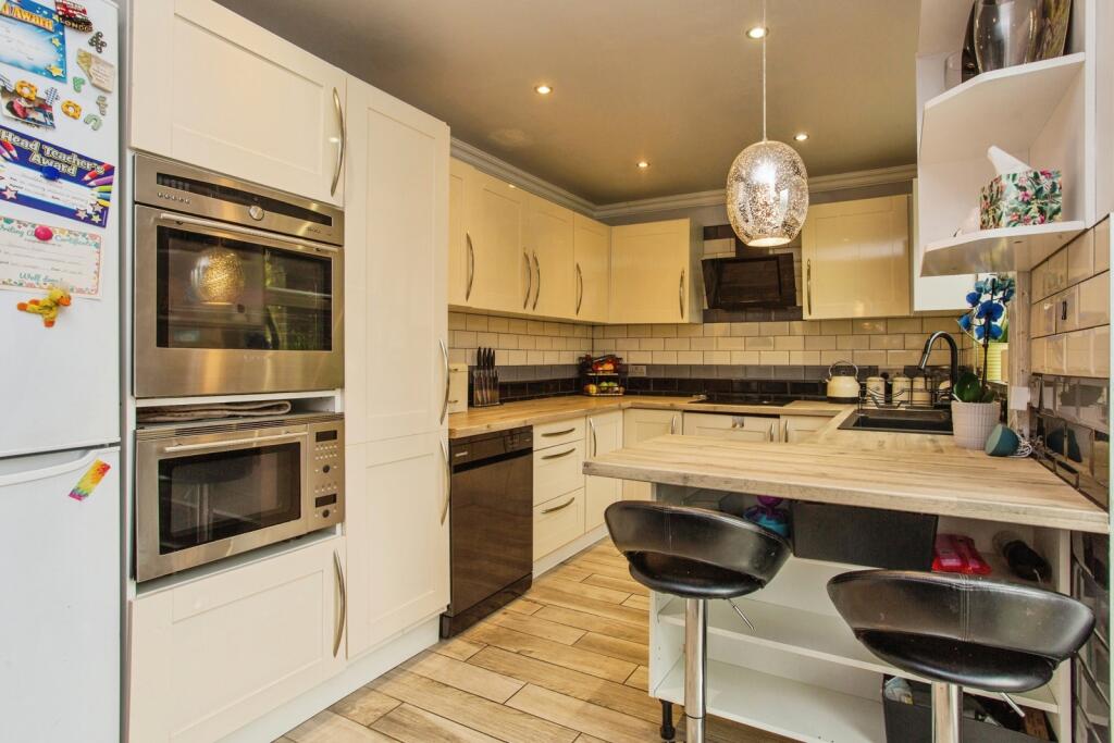 House in Chorley - View 4