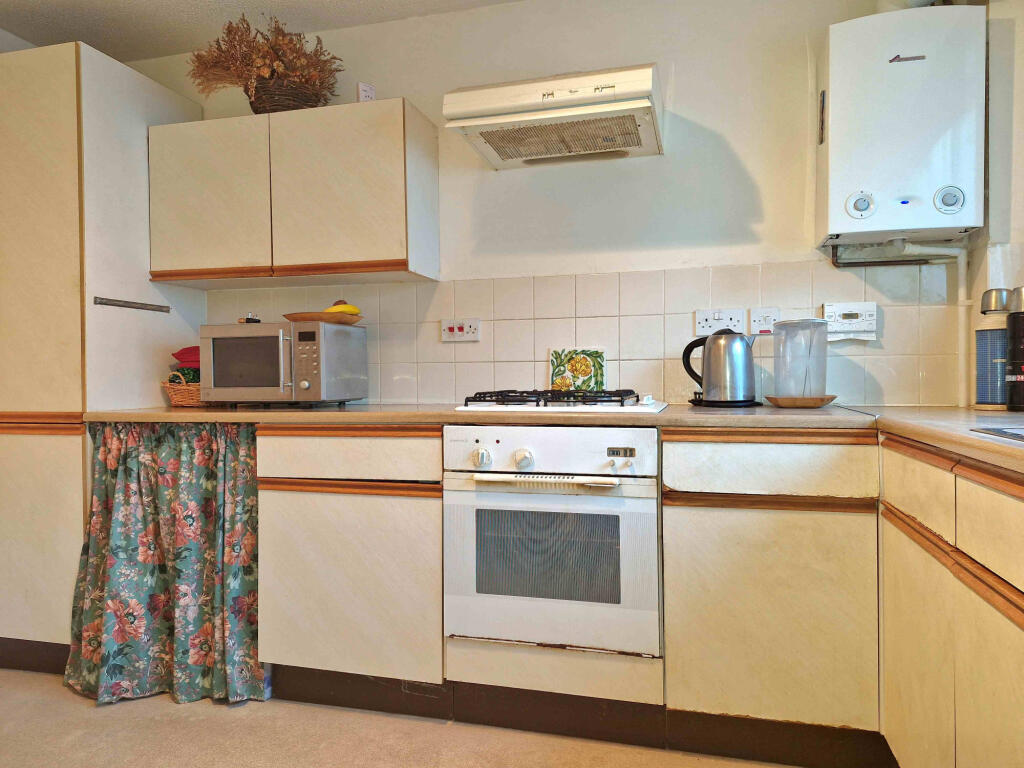 Newells Close, Woodingdean, East Sussex, BN2 photo 4