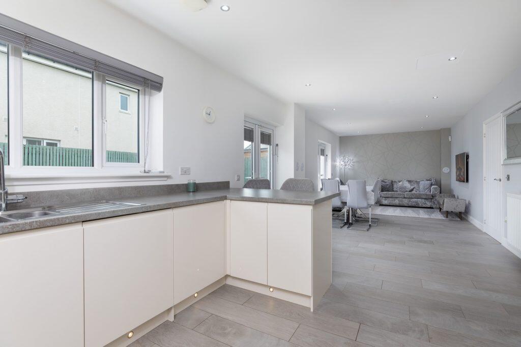 House in Barrhead, Arthurlie - View 4