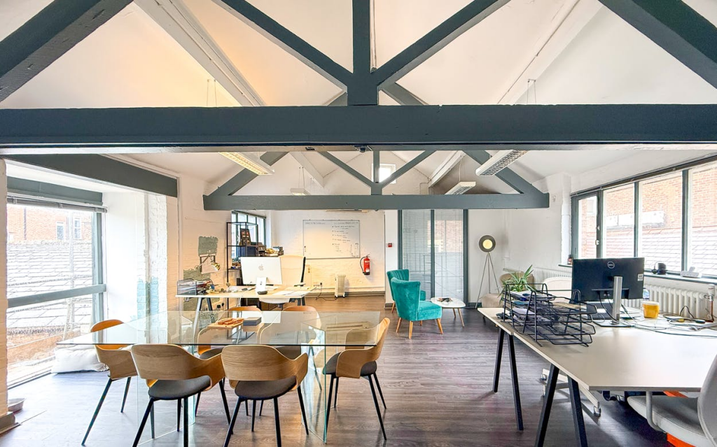 10a-Goose-Green_office-to-let_altrincham-30.png