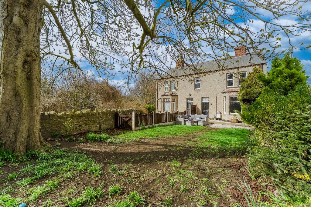 Main image of property: 1 Bywater Villas, Knottingley, WF11 9