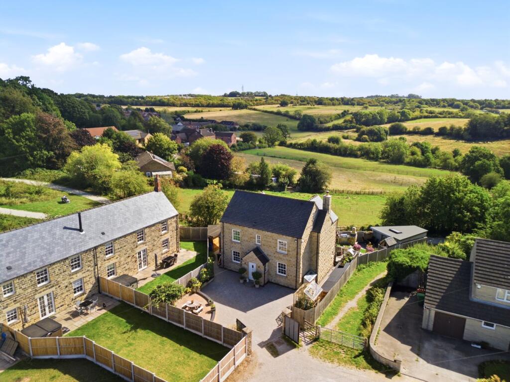 House in Bolsover, Tibshelf - View 2