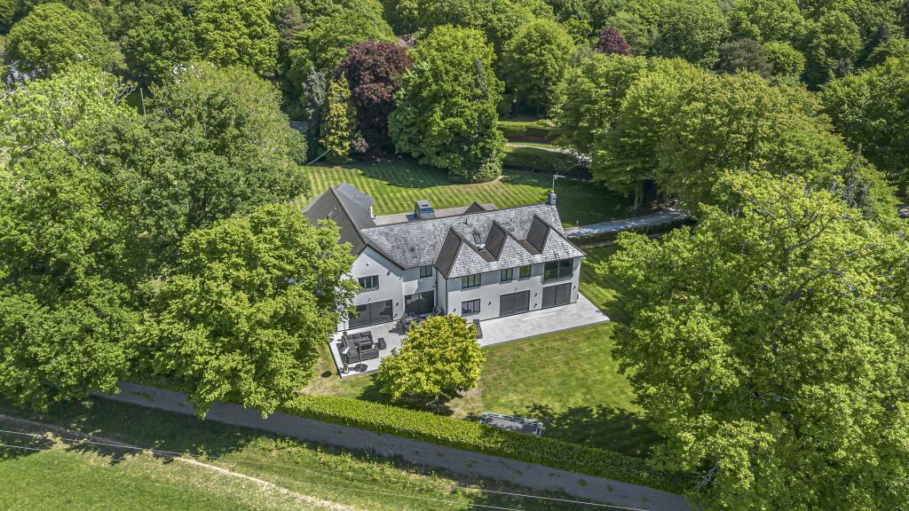 Additional image 27 of Orchard Road, Tewin, Welwyn, AL6