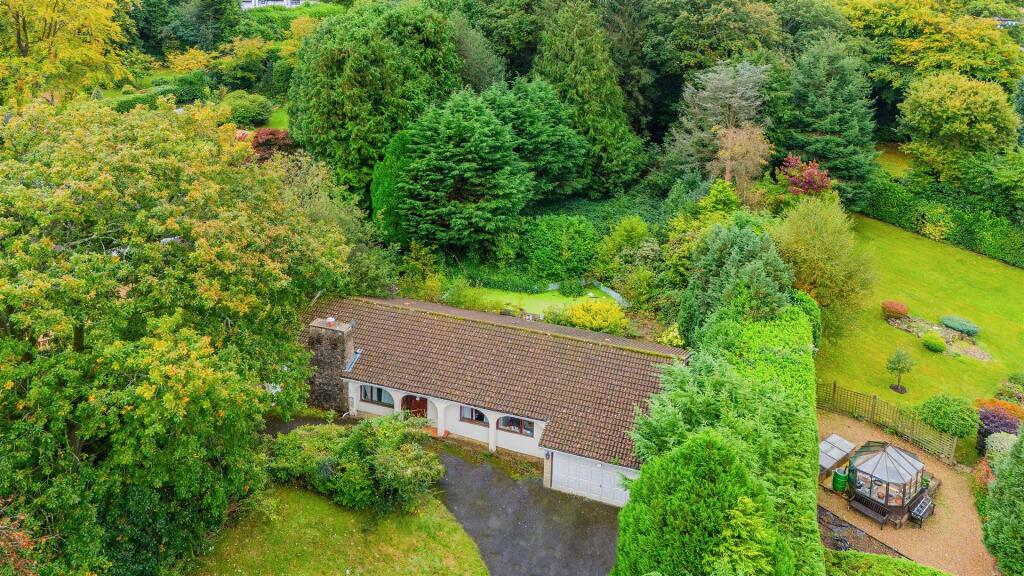 Main image of property: The Glade, Kingswood