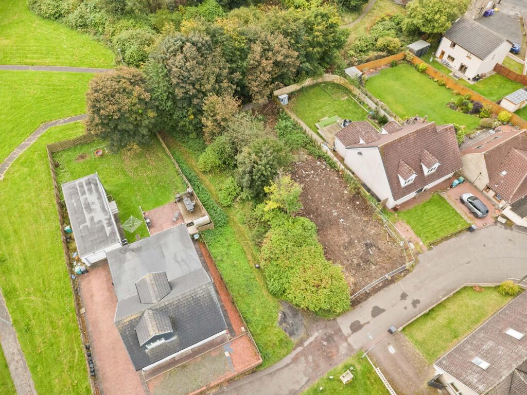 Charlotte Street, Shotts, ML7 - View 4