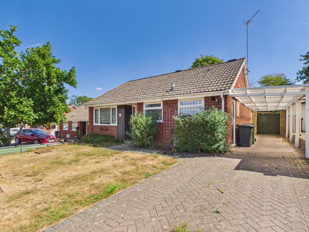 Main image of property: Vine Tree Close, Tadley, RG26
