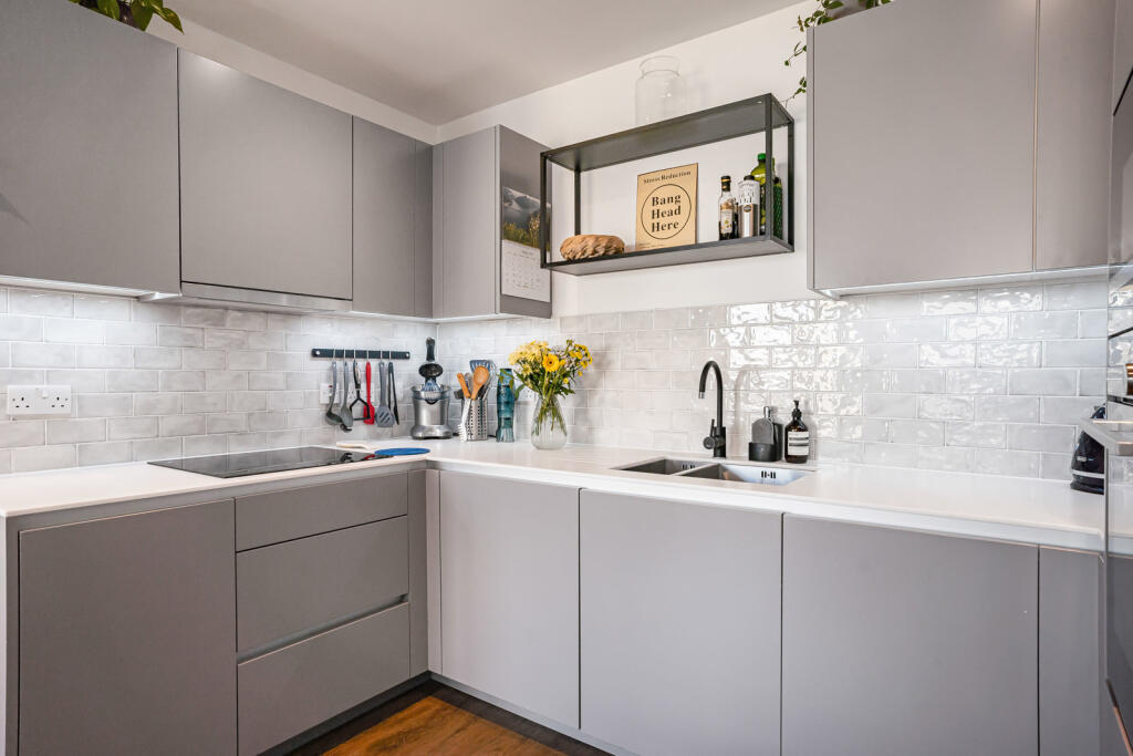 Apartment in London, Ratcliffe, Stepney - More
