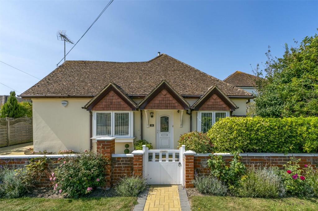 Main image of property: West Drive, Ferring, Worthing, West Sussex, BN12