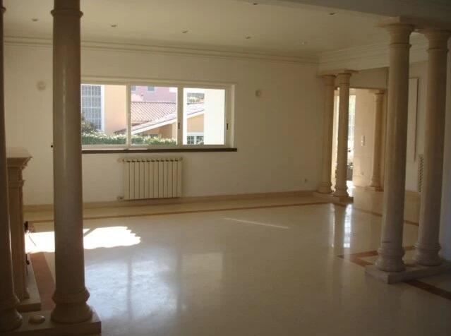 Main image of property: Alcabideche, Lisbon