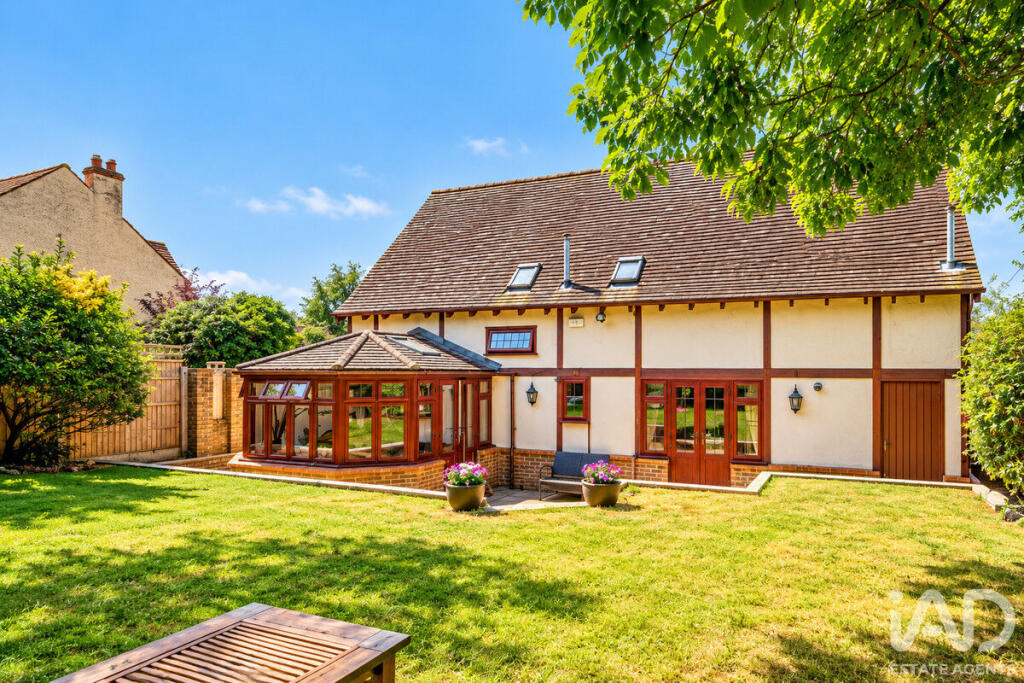 House in Epping Forest, Loughton