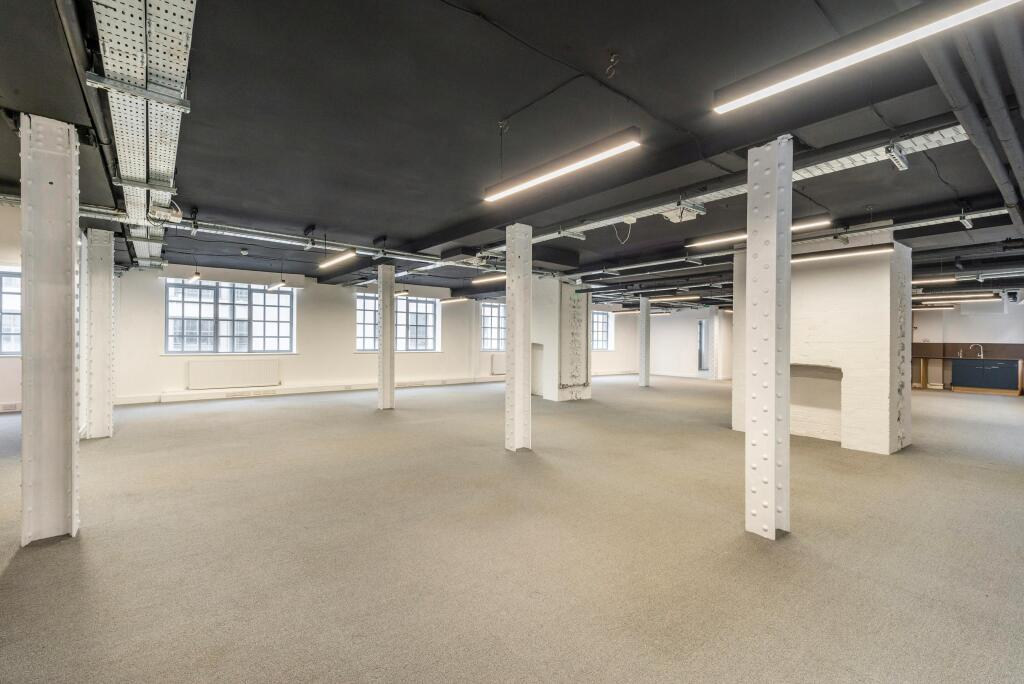 office 8.jpg